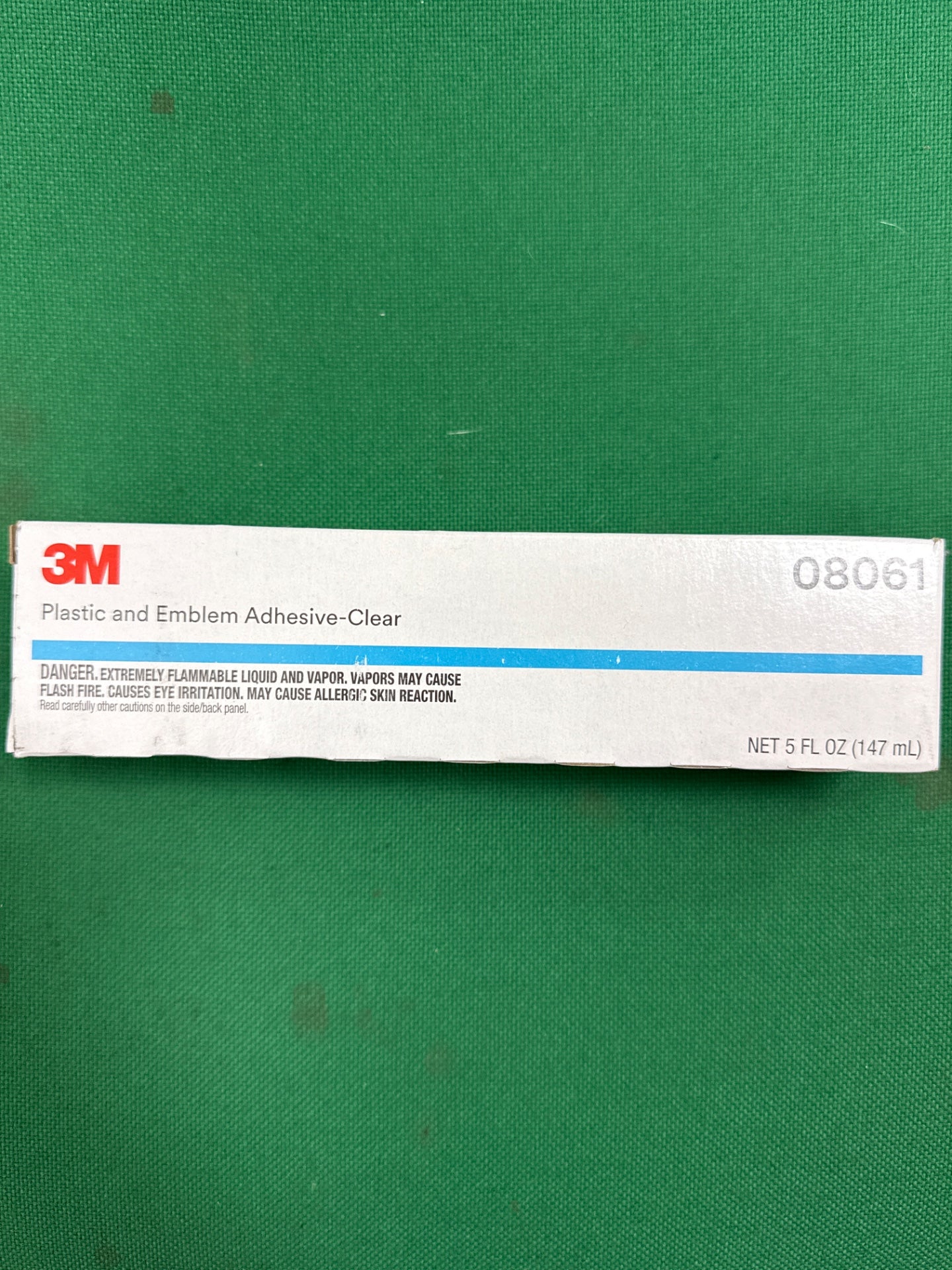 3M-08061