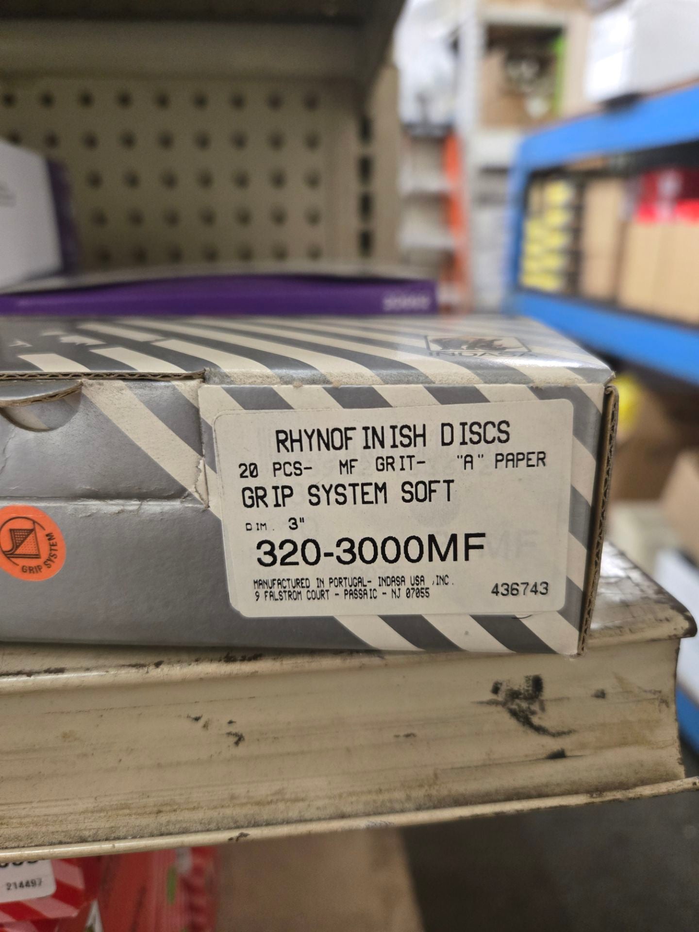 320-3000