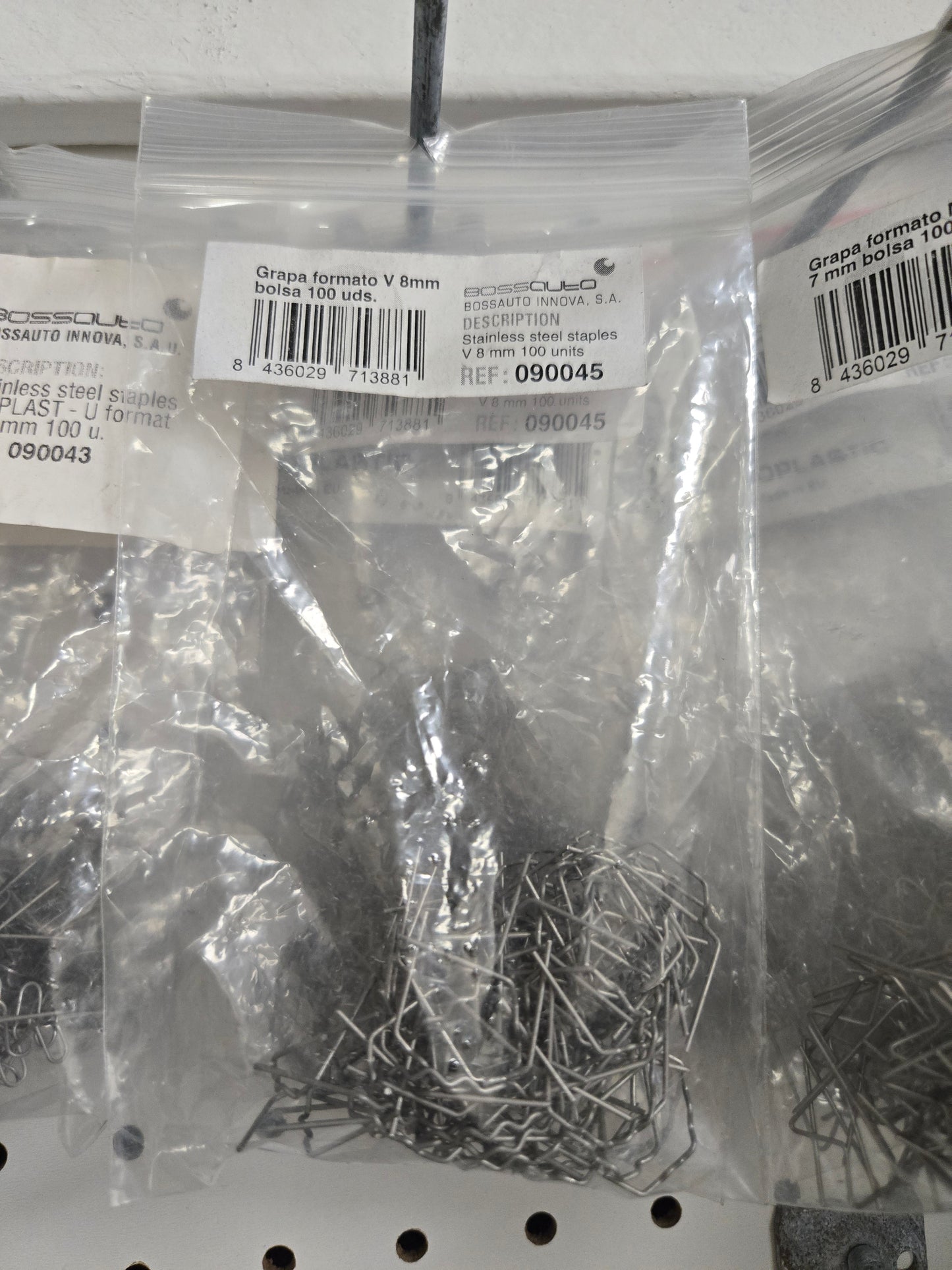 090045 Pak(100).8MM "V" Staple