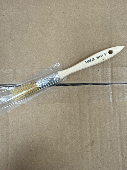 Small Mack 2001 .5” Tan Brush