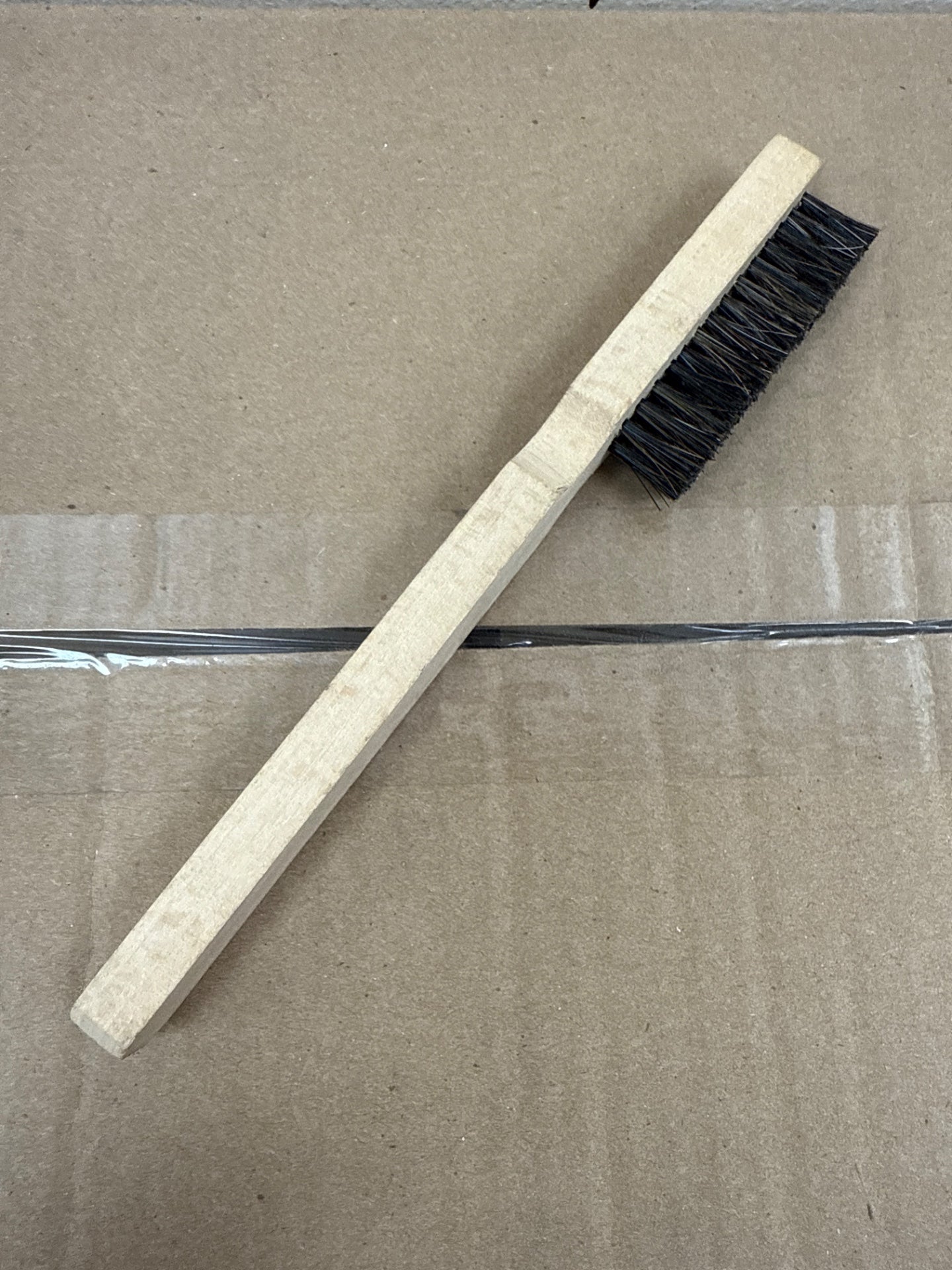 Small Wooden Handle Coarse Bristle Brush
