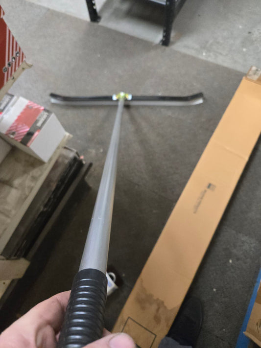 Floor squeegee