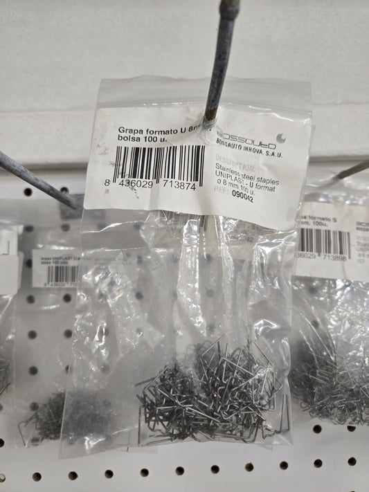 090042 100 pack .8mm "u" staples